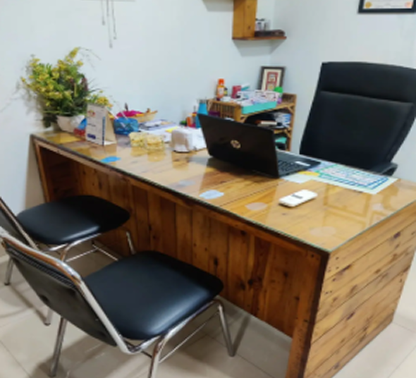 Doctor's consultation desk